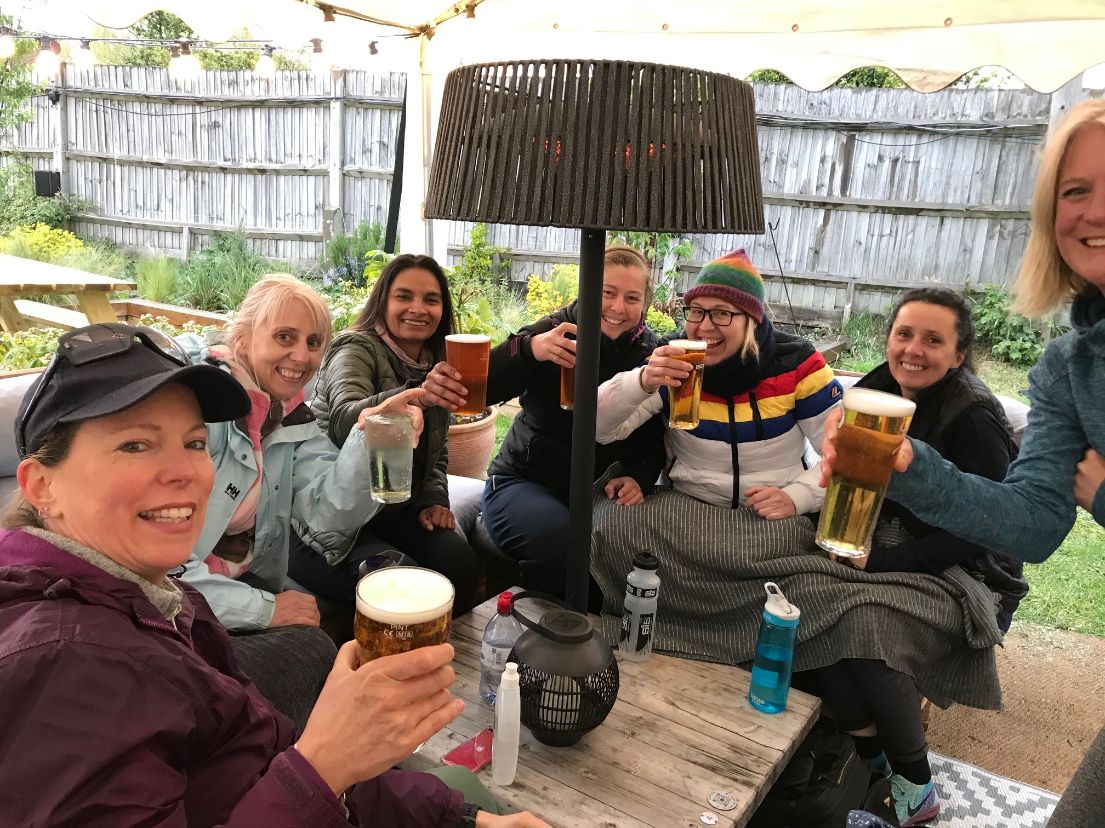 Chiswick Women's Cricket Team 4_web