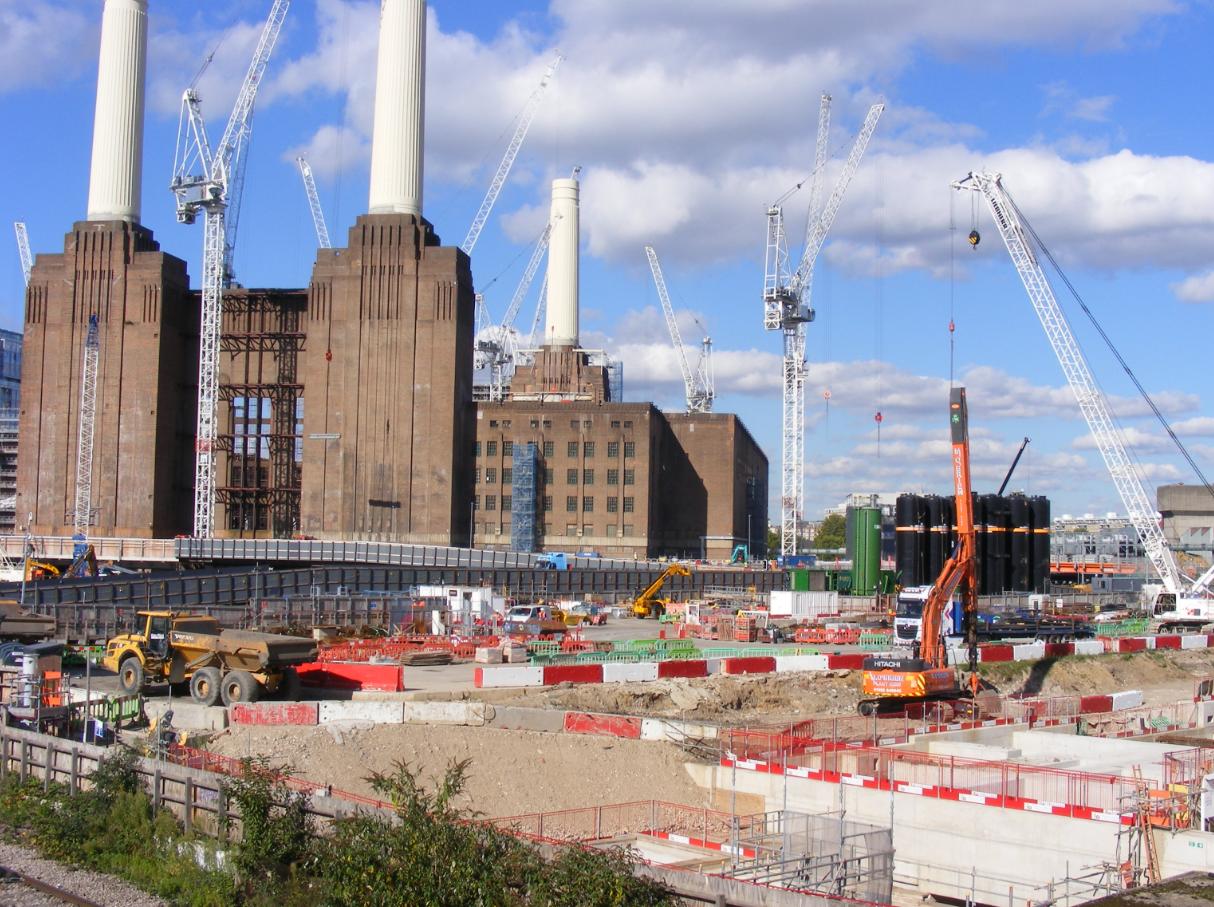 Construction of the Battersea Power station redevelopment_web