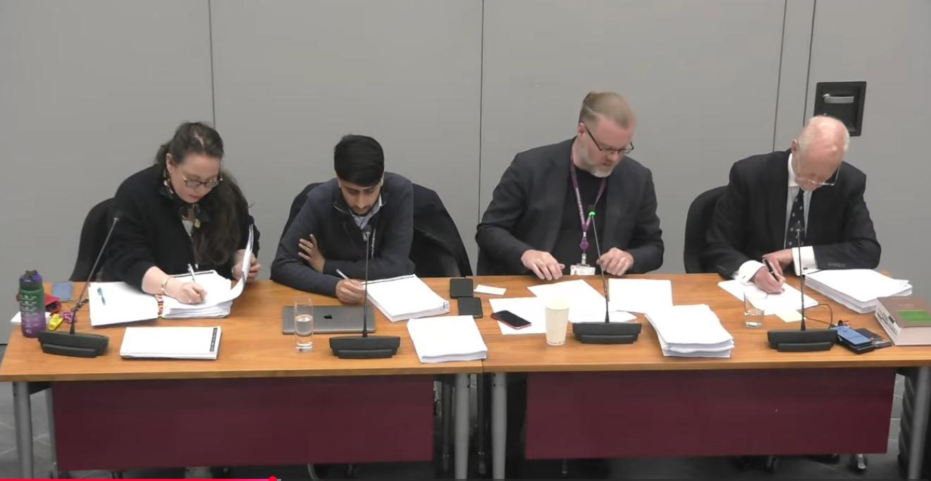 Licensing Panel 1_web