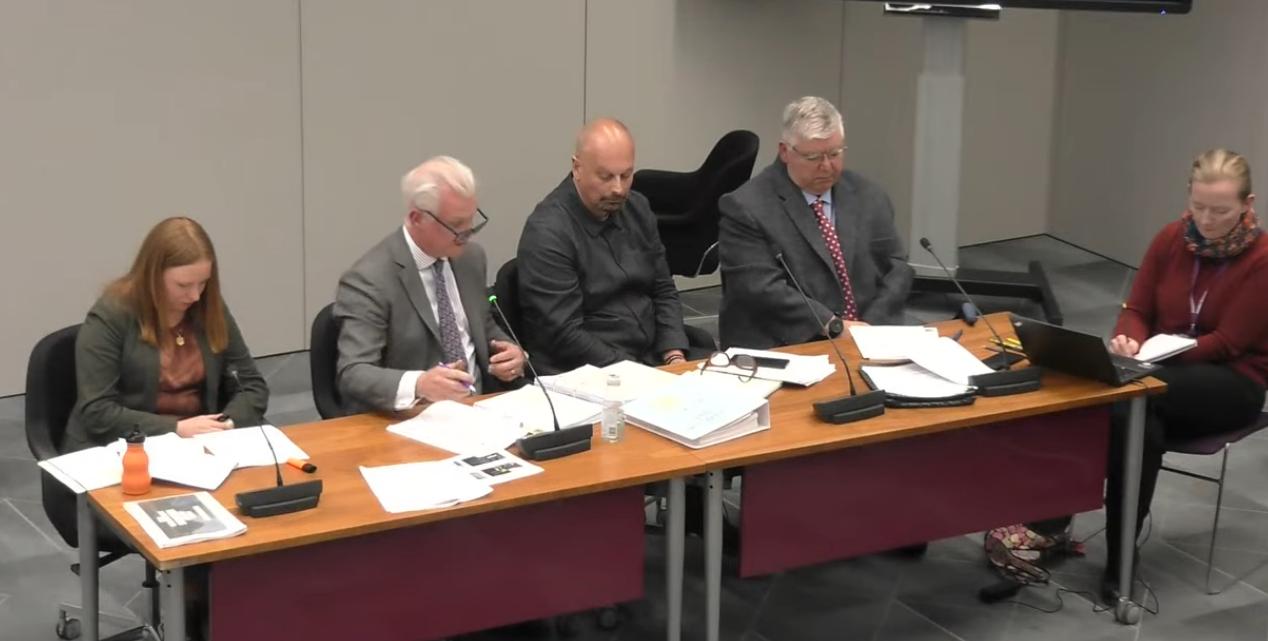 Licensing Panel 4 - Solicitor for Gunnersbury Park_web