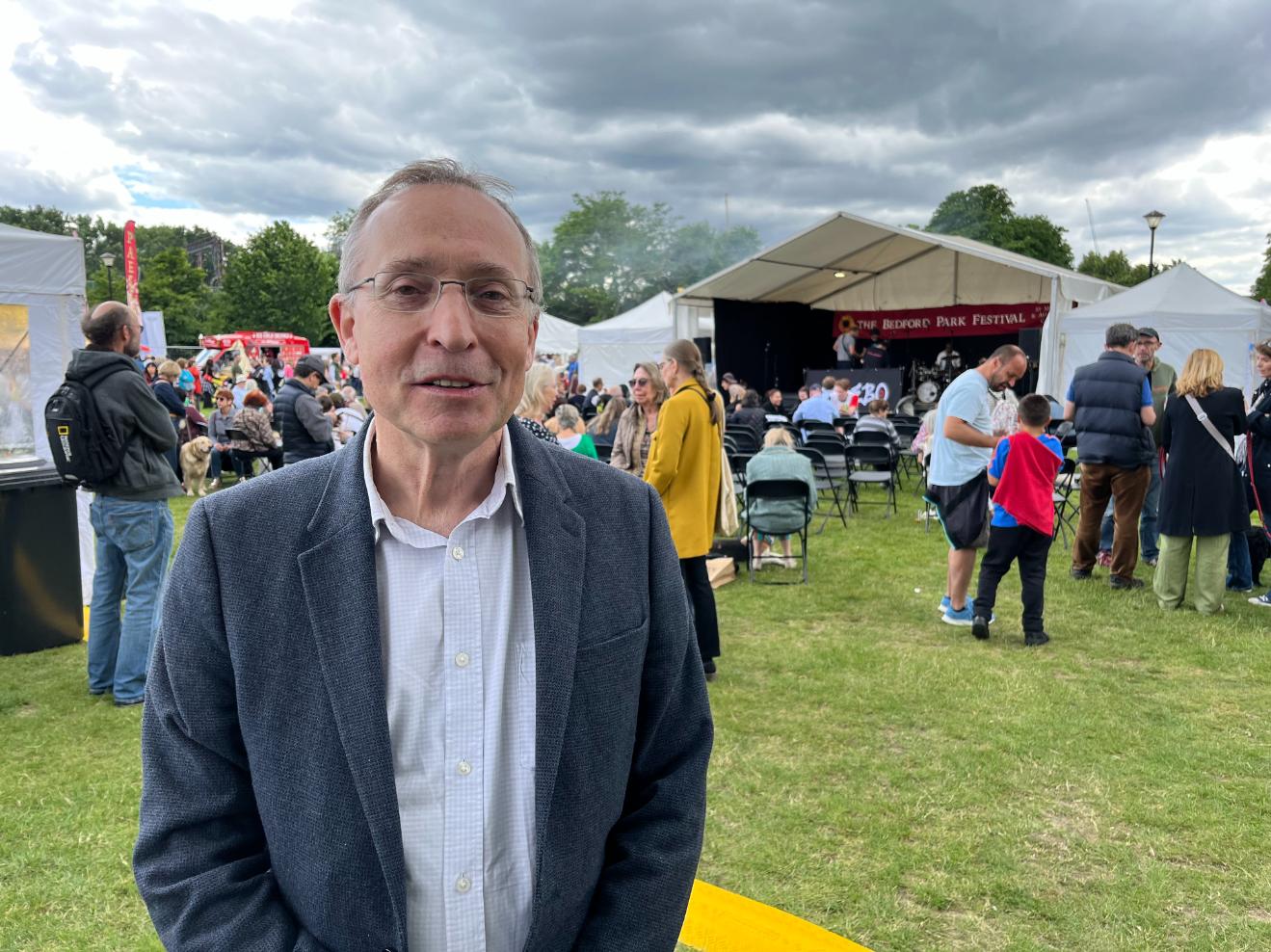 Andy-Slaughter-at-Bedford-Park-Festival