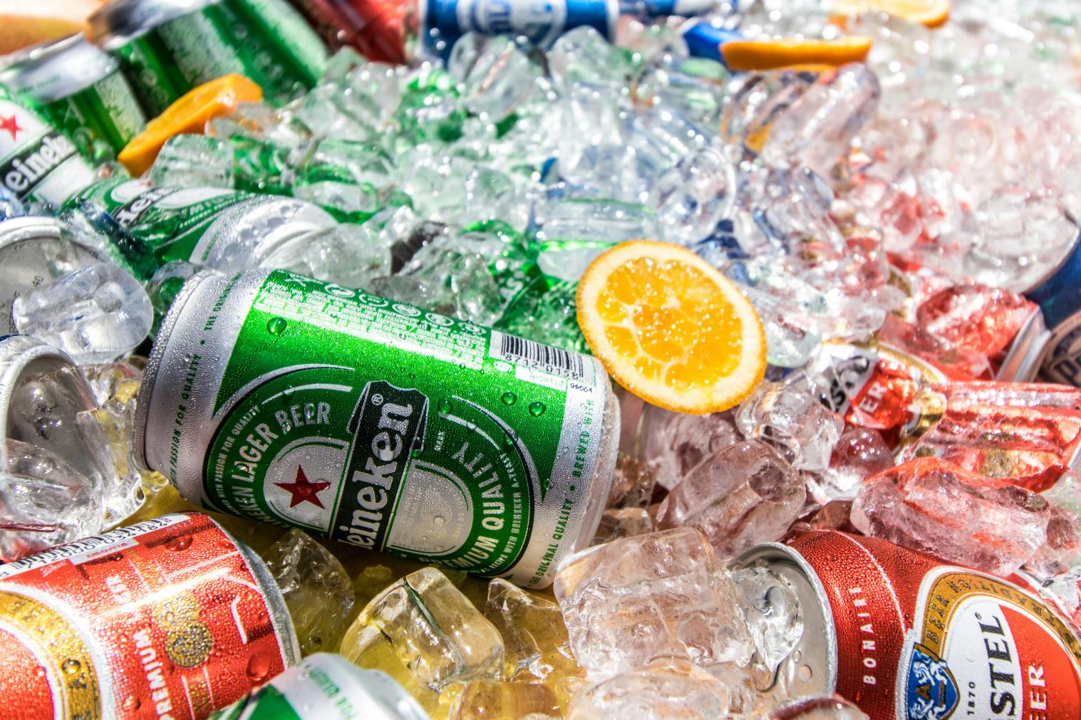 Cold Beer emiel-molenaar-Rqlm4FhofaM-unsplash-web