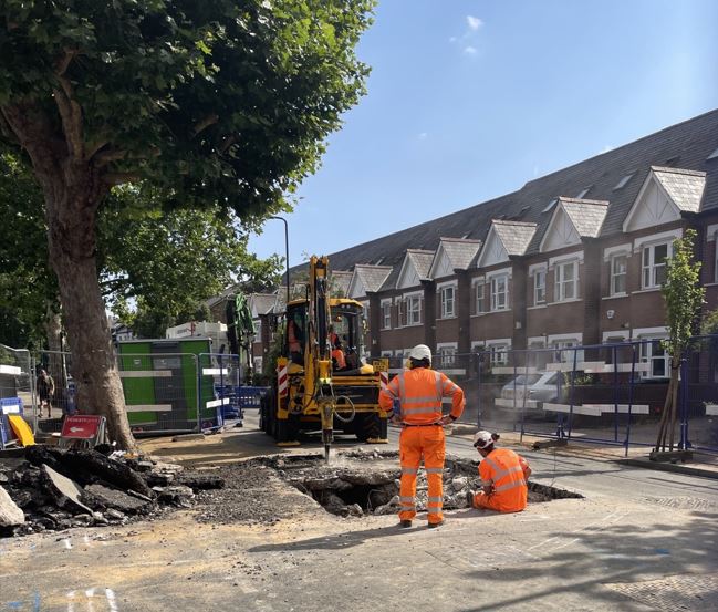 Burst water main in Acton Lane - photograph Richard Seal_web