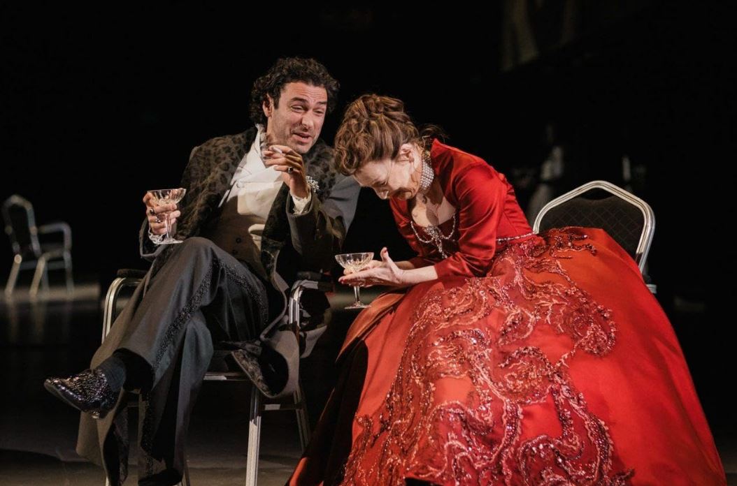 Les Liasons Dangereuses