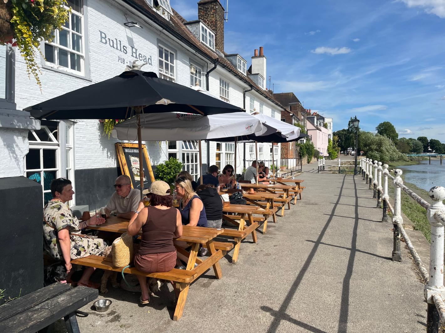 Riverside pubs - Bull's Head 2_web