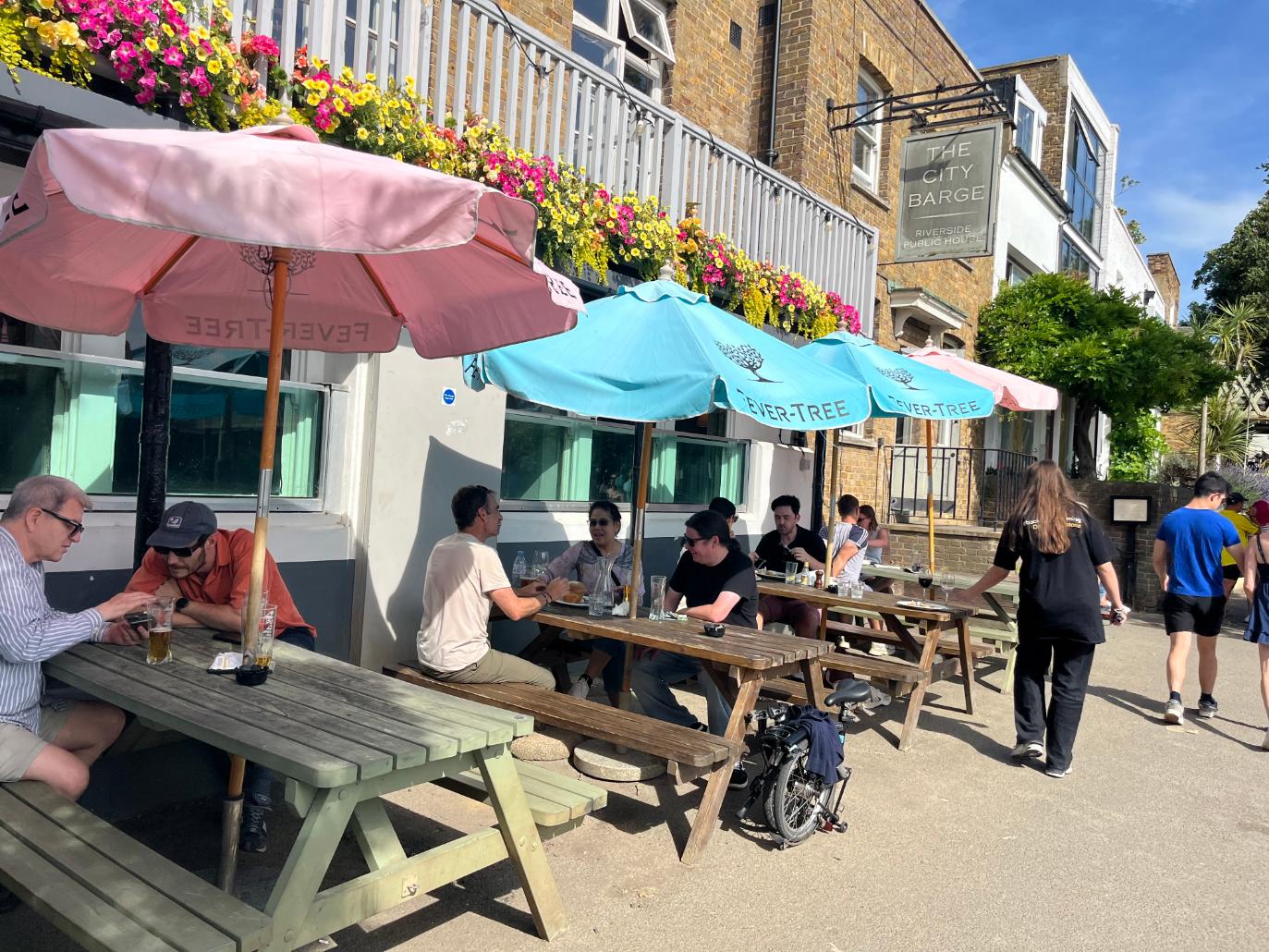 Riverside pubs - The City Barge 4_web